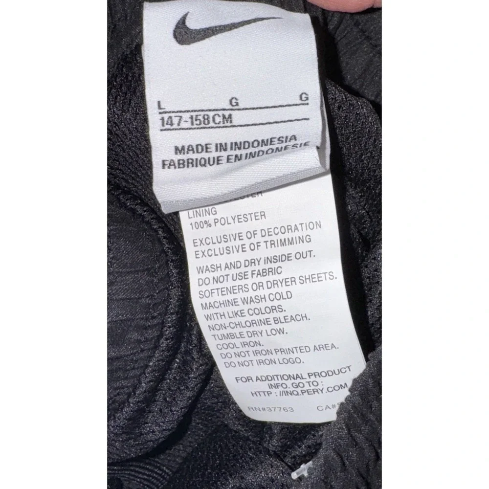 Nike Boys 7